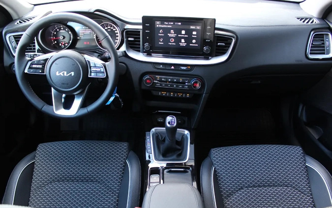 Kia Ceed cena 110390 przebieg: 10, rok produkcji 2024 z Łódź małe 379